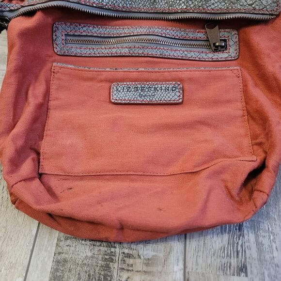 Liebeskind Berlin Fleur Silver Snakeskin Leather Shoulder Crossbody Bag - Picture 4 of 10